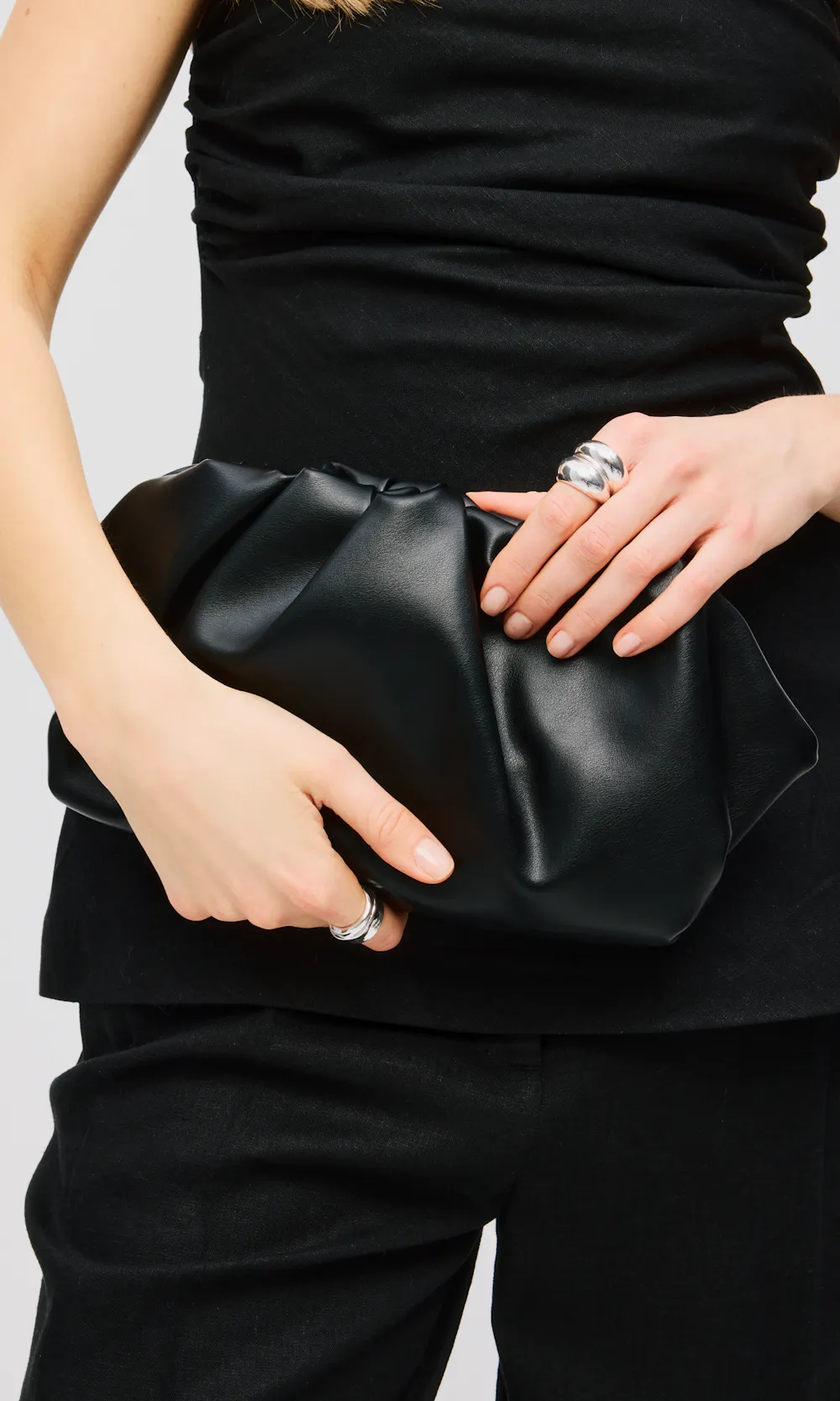 Sunny clutch bag